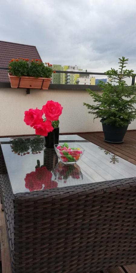 בראשוב Ama Apartament Cu Terasa 50 Mp & Parcare מראה חיצוני תמונה